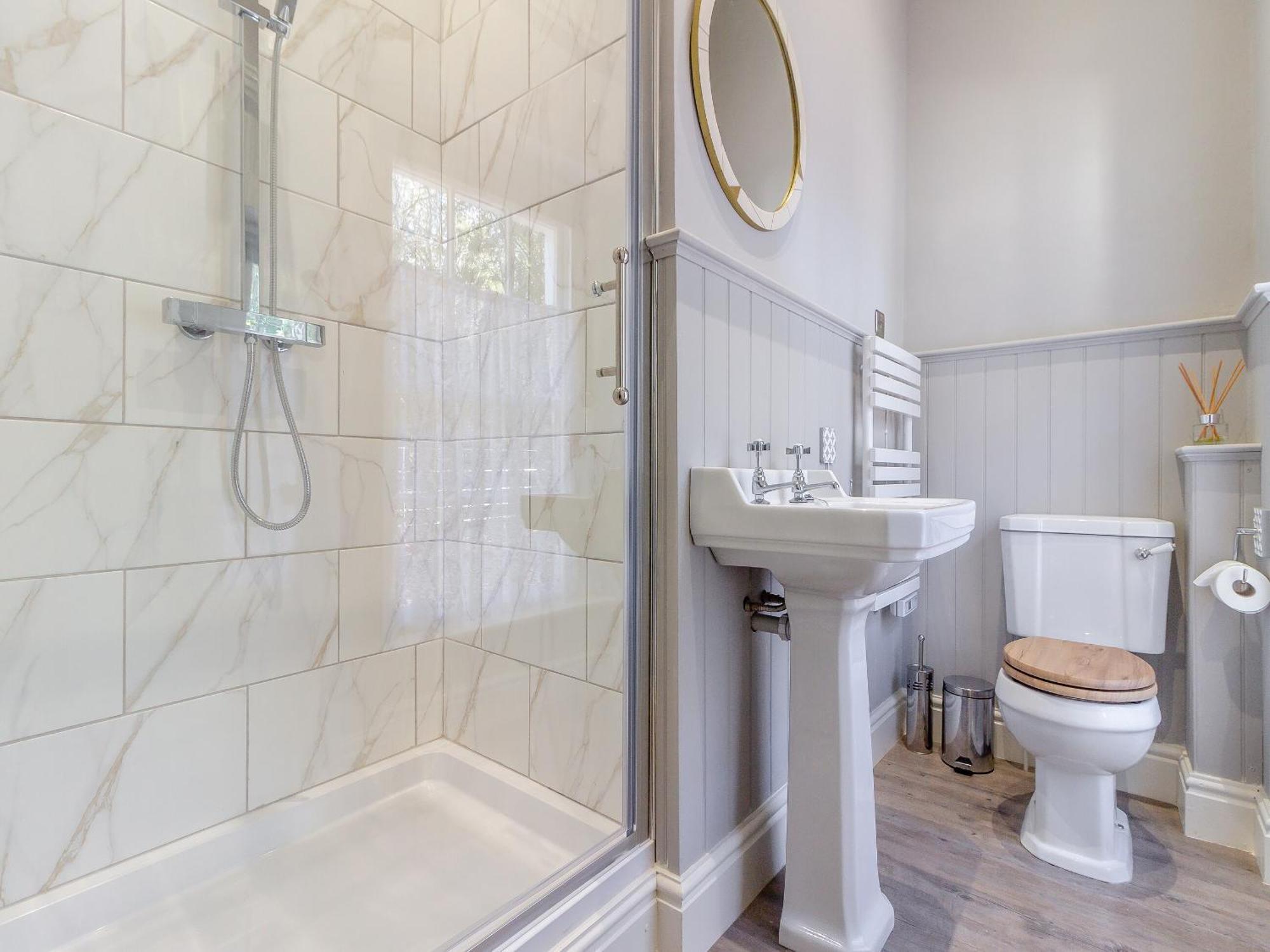 The Lodge Wonastow Luaran gambar